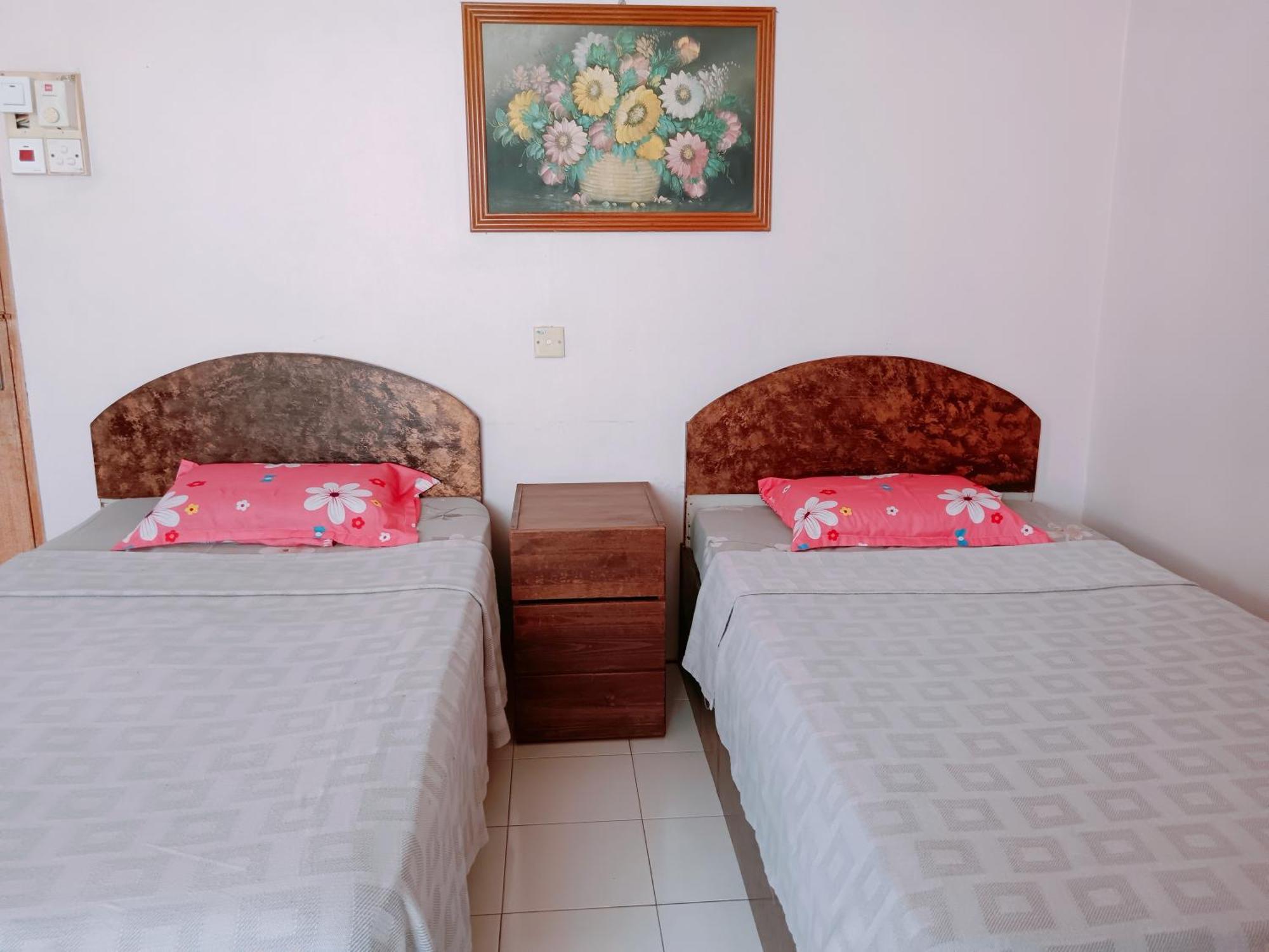 New Budget Inn Hotel Chukai Exterior photo