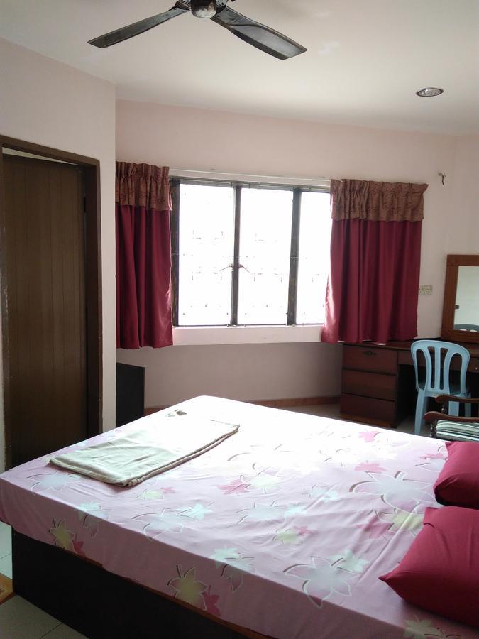 New Budget Inn Hotel Chukai Exterior photo