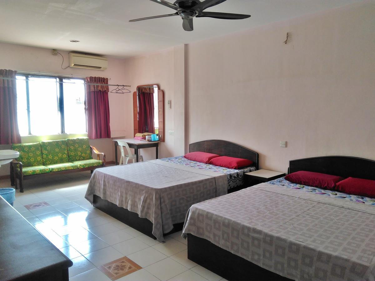 New Budget Inn Hotel Chukai Exterior photo